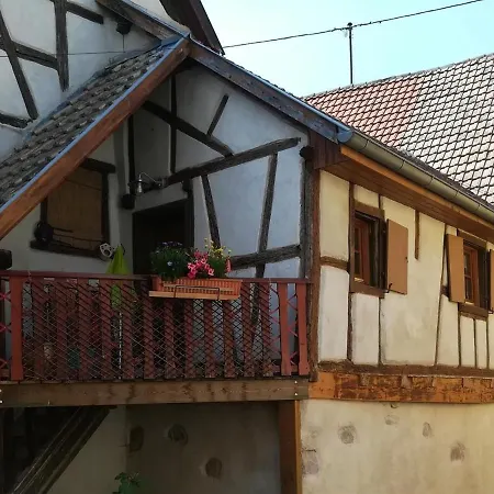Charmante Maisonnette Alsacienne Avec Terrasse, Climatisation Et Alcove Pres De Colmar - Fr-1-744-8 Pfaffenheim